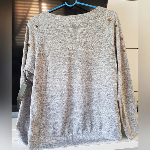 ❤️Fashion top - Picture 2 of 4